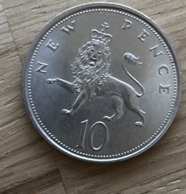 1969イギリス 1969 Royal Mint Crowned Lion UK Large Type Ten Pence 10p coin