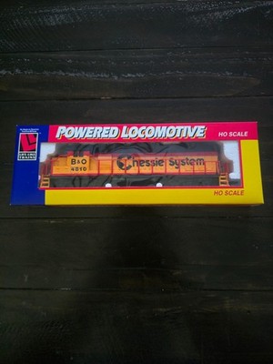 Life-Like Trains HO Scale Chessie System B&O 4810 GP38 Locomotive