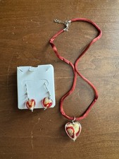 Glass Red  Gold Heart Pendant 8" Red Cloth Necklace w Dangle Earrings Set NEW