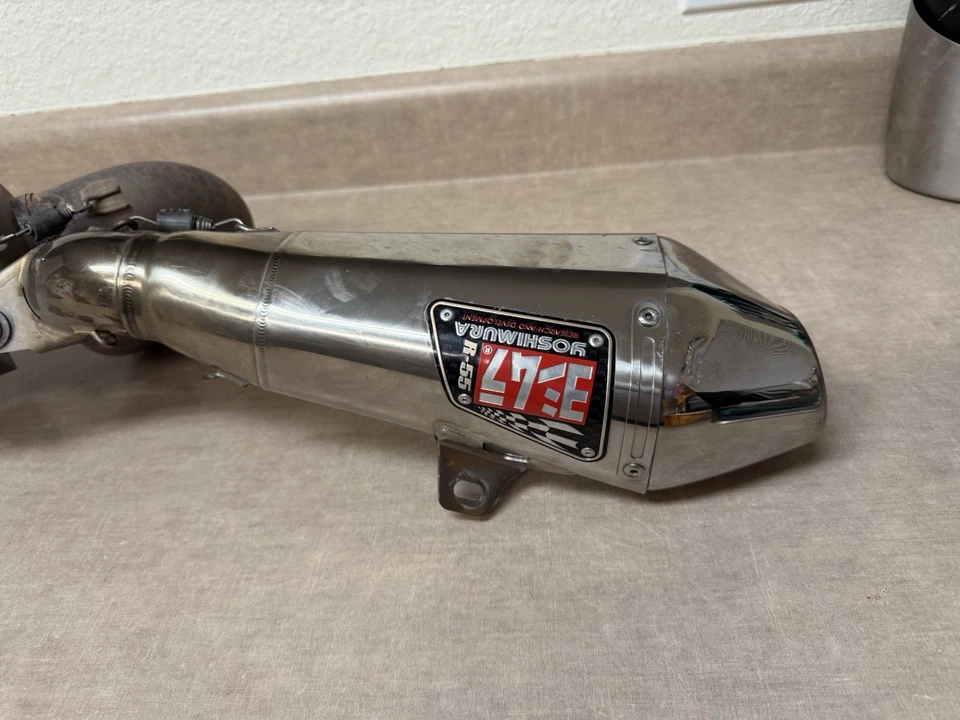 06 07 Suzuki GSXR 600 750 Yoshimura Slip On Muffler Exhaust Mid Pipe  - Image 2 of 3