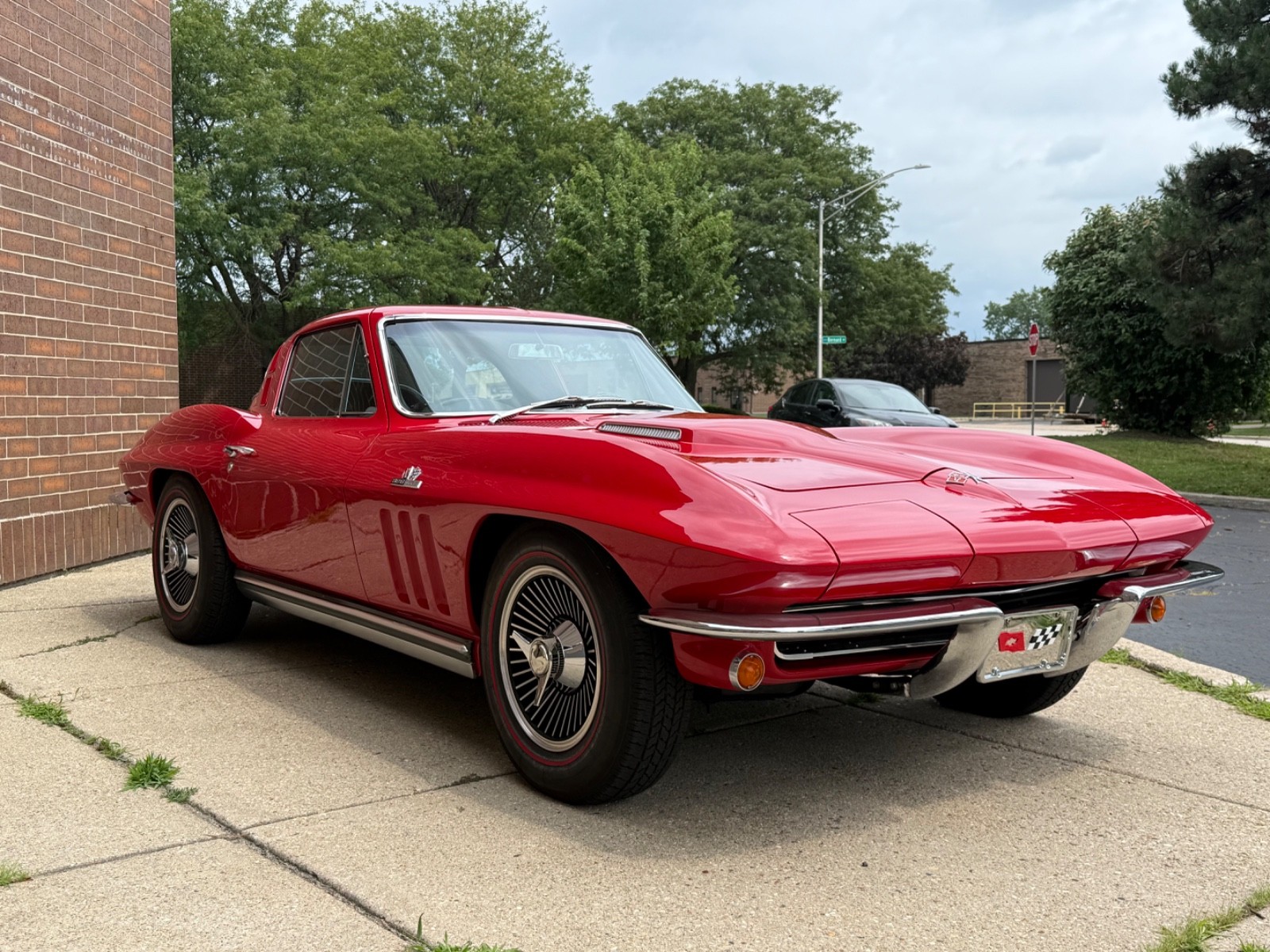 1965 Red Chevrolet Corvette   | C2 Corvette Photo 8