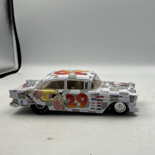 Edizione Limitata 4917 Di 4998 Racing Champions '55 Chevy Bel Air Edizione #15 NASCAR - Foto 3 di 9