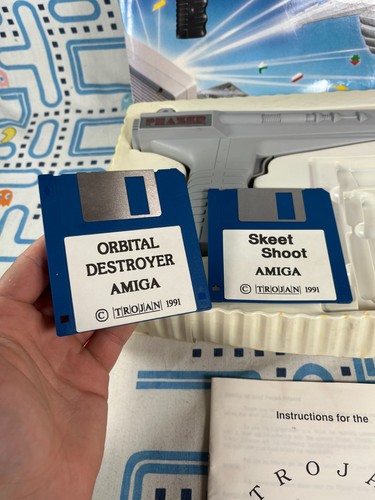 Vintage The Trojan Phazer Light Gun Commodore Amiga con scatola - Foto 2 di 8