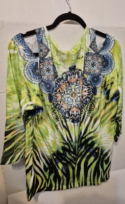 The Pyramid Collection Size Medium Open Shoulder Tunic Top Long Sleeve