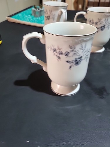 Danielé Fine China BAROQUE BLEU Silver Trim cup Blue Rose