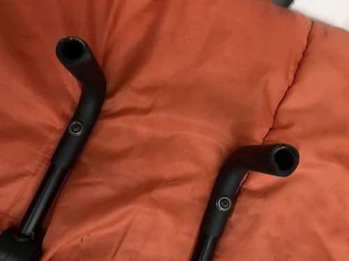 Invacare APO PRO X4S Manual Wheelchair Push Handles - Picture 4 of 8