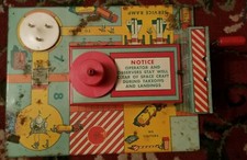 VINTAGE 50's SPACE STATION SATELLITE TIN WIND UP AS IS