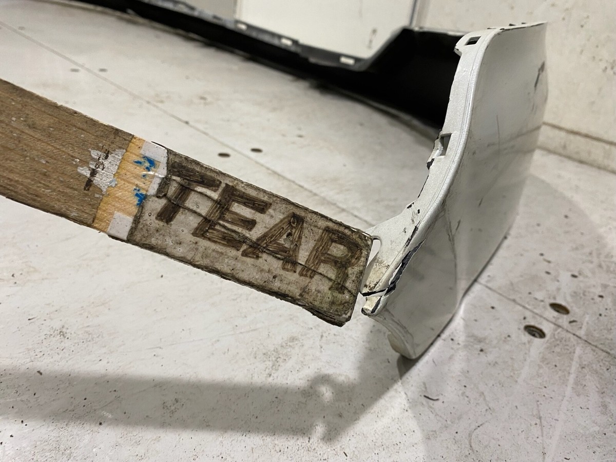 2012-2018 Nissan NV3500 Front Bumper Cover Upper 62025-1PA0A OEM