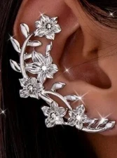 Silver flower vine ear climber