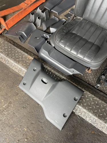 RANGE ROVER P38 2.5 4.0 4.6 BLACK LEATHER INTERIOR SEATS PANELS TRIM 94-02 5 Bar - Picture 7 of 17