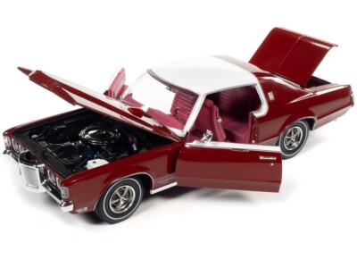 1969 PONTIAC ROYAL BOBCAT GRAND PRIX MODEL J RED 1/18 DIECAST AUTO