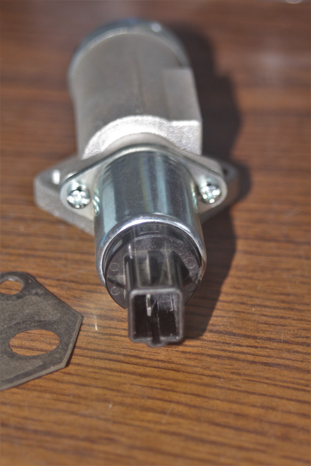 Ford Fuel Injection Idle Air Control Valve E9EE9F715A eBay