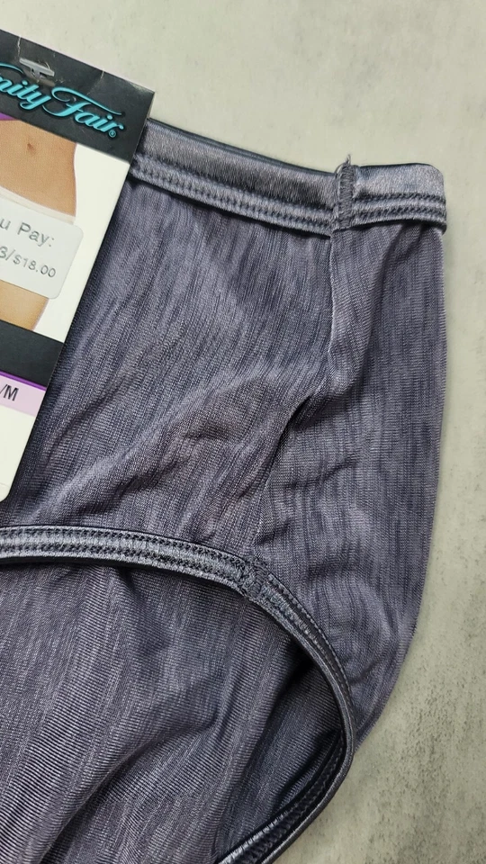Panty para mujer Vanity Fair® Illumination Hipster 6 mediana M 18107 gris acero Foto 3 de 4