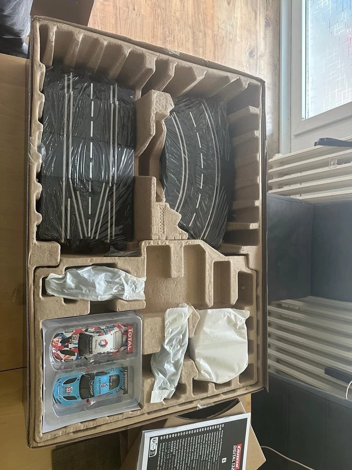 Carrera Digital 132 Maximum Power UNBENUTZT ORGINAL VERPACKT! - Bild 3 von 4