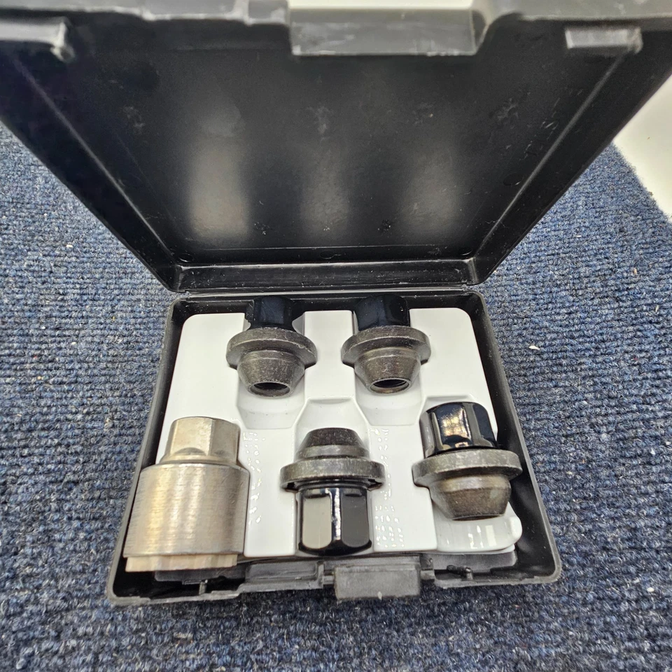 Bloqueo de rueda GM 85068537 negro para Buick, GMC, Cadillac, Hummer, Saturn, Chevrolet Foto 2 de 4