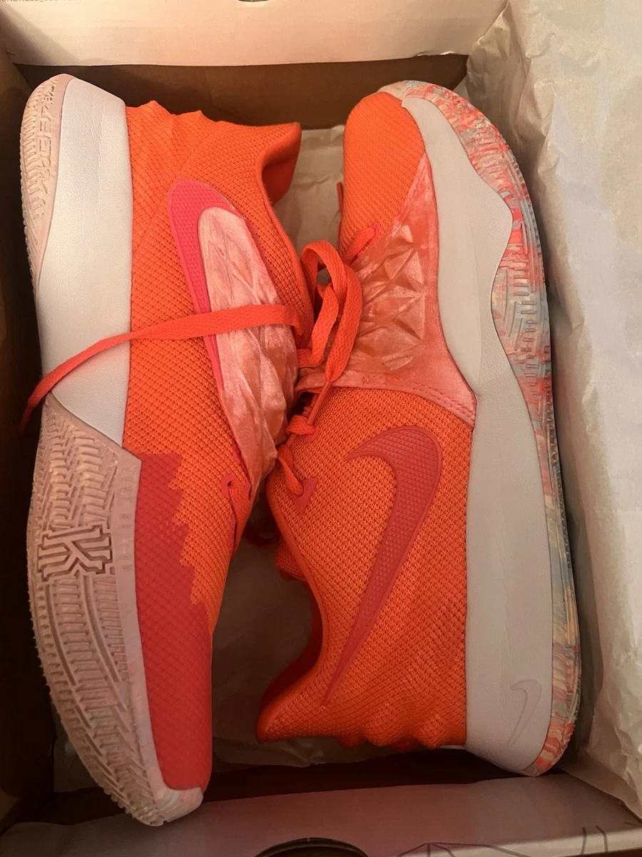 Preços baixos em Nike Kyrie 3 Hot Punch | eBay