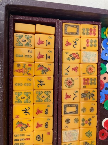Vintage Butterscotch Bakelite Mahjong Set Catalin Mah Jongg Game Tiles Case - Picture 10 of 18