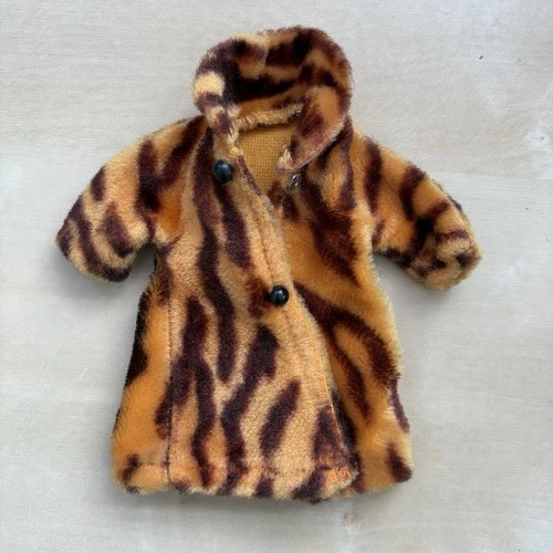 Vintage Maddie Mod 1718 Tiger Coat Faux Fur Clone Doll Barbie ? Mego ? *Notes
