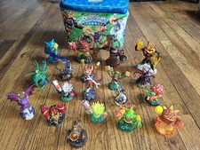 Activision Skylanders Swap Force Figures LOT w/Carrying Tote and Strategy Guide