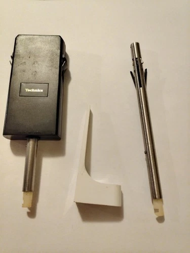 Technics Turntable Stacking Spindle, 45 RPM Multi-play adapter & Overhang Gauge