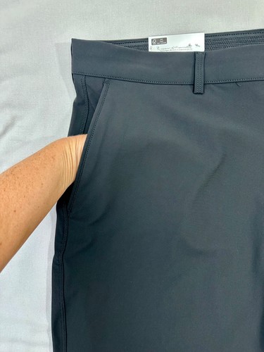 Reebok by Greg Norman Shark Classic Mens Shorts Black Size 40 Stretch Pockets - 第 6/13 張圖片