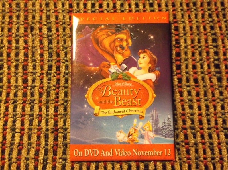 ENCHANTED CHRISTMAS BEAUTY AND THE BEAST THE WALT DISNEY DATED MOVIE PIN
