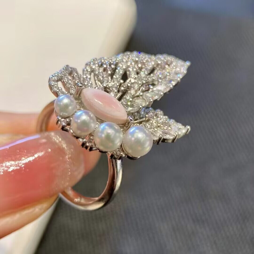 4 Petal Pearl Flowers Ring 4 Petal Pearl Flowers Ring