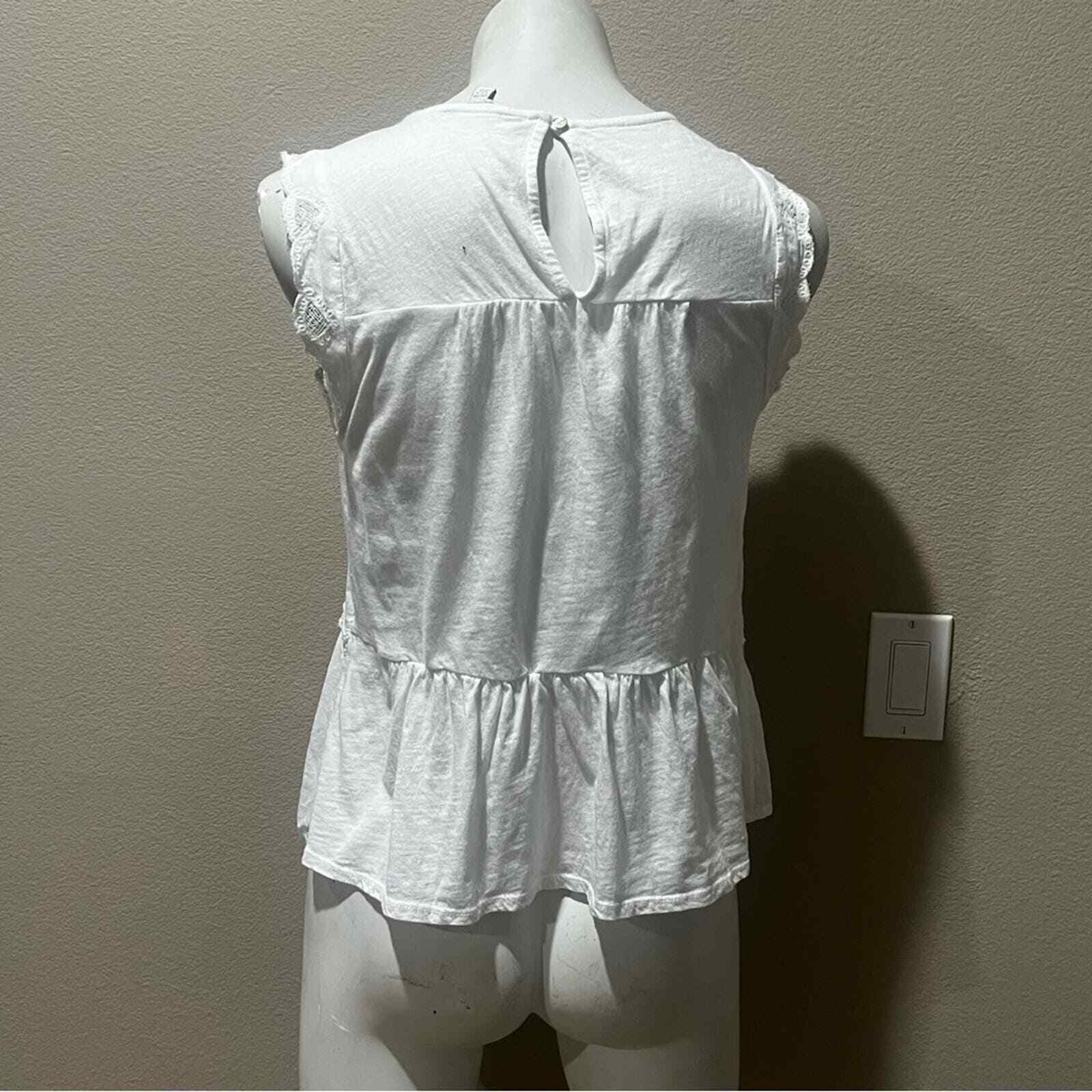Foto 2 di 6