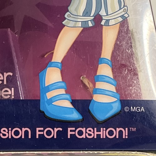 Bratz Feelin' Pretty Jade - Nuevo En Caja Sellos Rotos Retapelados Rasguños Cepillo Falta - Imagen 7 de 19