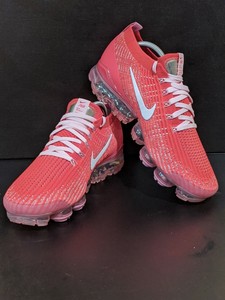 novo tenis vapormax