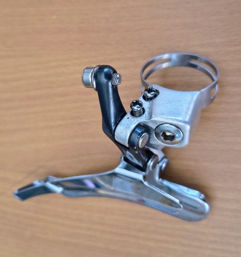 Front Deralieur SHIMANO XT FD-M735 Rare Retro MTB - Zdjęcie 3 z 3