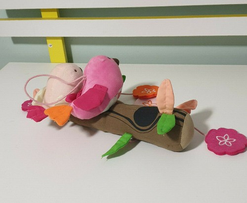 BIRDS ON A BRANCH MOBILE 24CM LONG SUPER CUTE FOR A NURSERY! - Picture 2 of 2