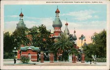 Postcard: MAIN ENTRANCE TO GROUNDS, TAMPA BAY...