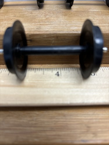 4 PLASTIC SOLID WHEELS ~ G-SCALE ~ BLACK ~ FITS LGB-ARISTO-USA ETC... - Picture 2 of 5