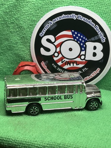 Hot Wheels 1988 School Bus 1:64 Chrome / Silver Diecast EX Condition - Picture 4 of 8