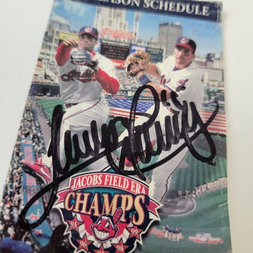 Sandy Alomar Jr Signed Autographed MLB 2000 Season Schedule Cleveland Indians - Picture 7 of 8