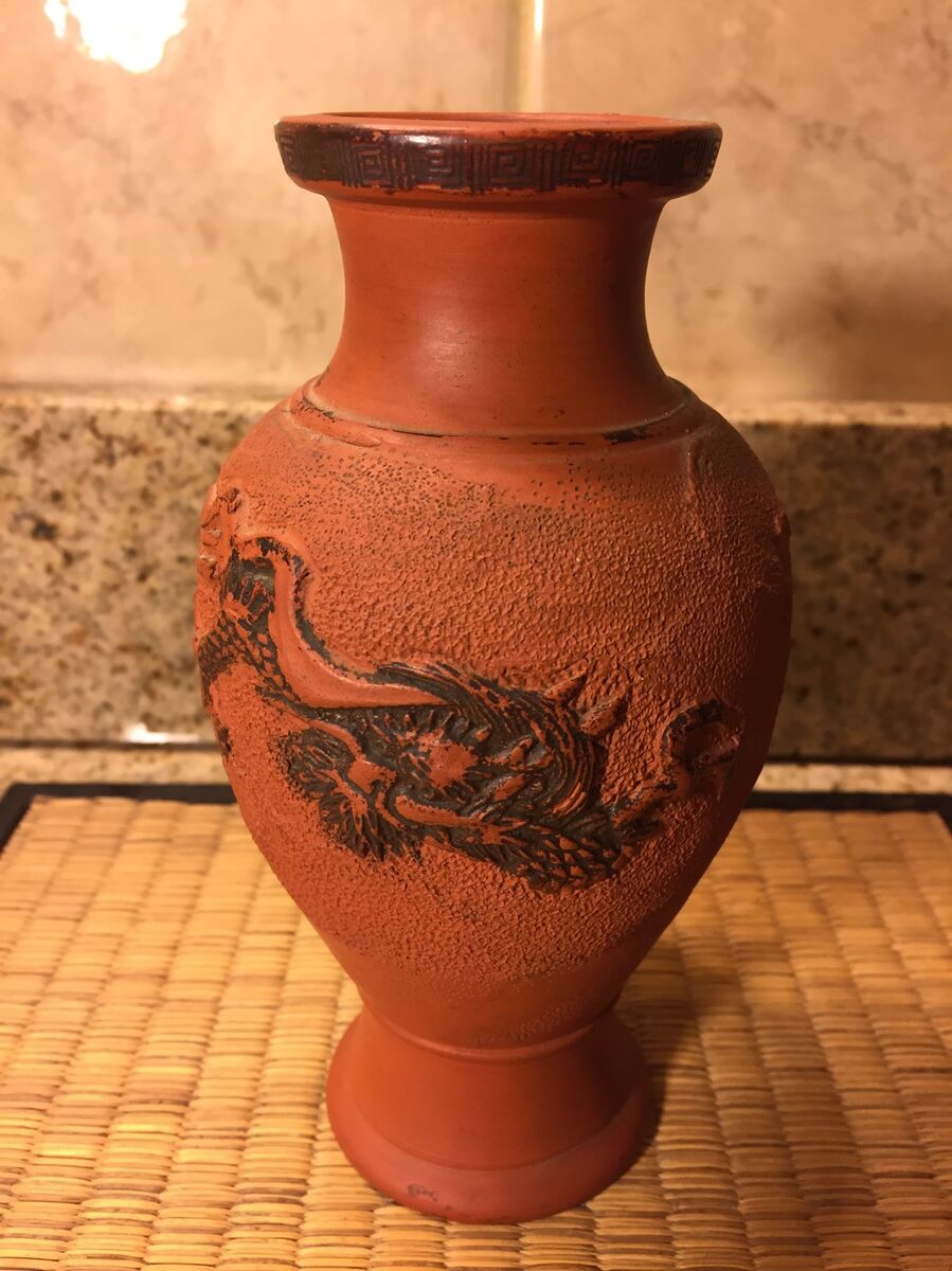 Antique Chinese Terracotta Yixing Zisha Red Clay Vase 6 1/4 Antique Chinese Terracotta Yixing Zisha Red Clay Vase 6 1/4