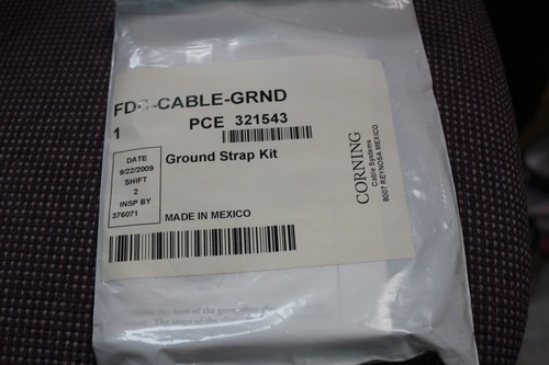 Corning 321543 Masseklemme Gurt Installation Kit FDC-Kabel-GRND Neu