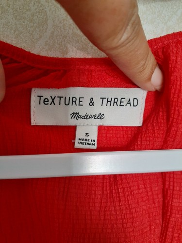 Top Campesino Madewell Textura e Hilo En Esmalte Rojo Talla Pequeña Estilo L2939 Usado en Excelente Condición - Imagen 8 de 11