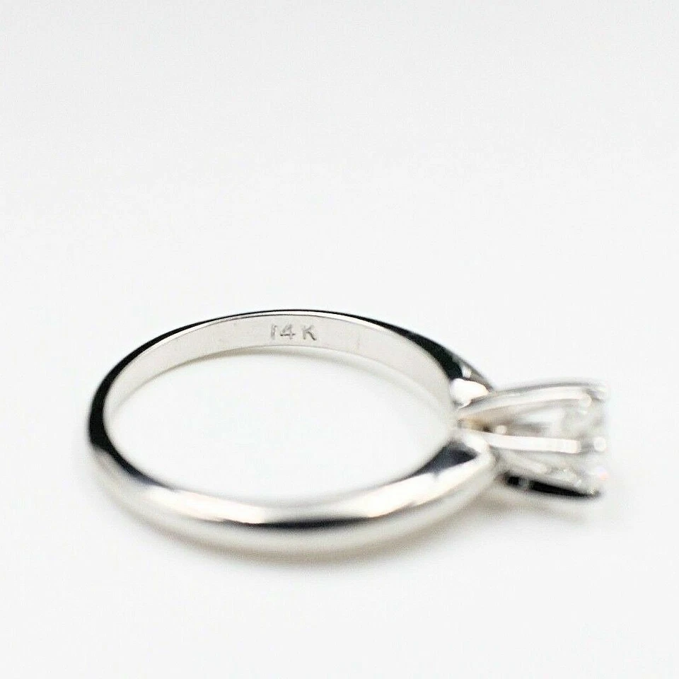 Anillo de compromiso de diamantes Hearts on Fire 0,37 quilates G SI1 redondo oro blanco de 14 k Foto 4 de 4