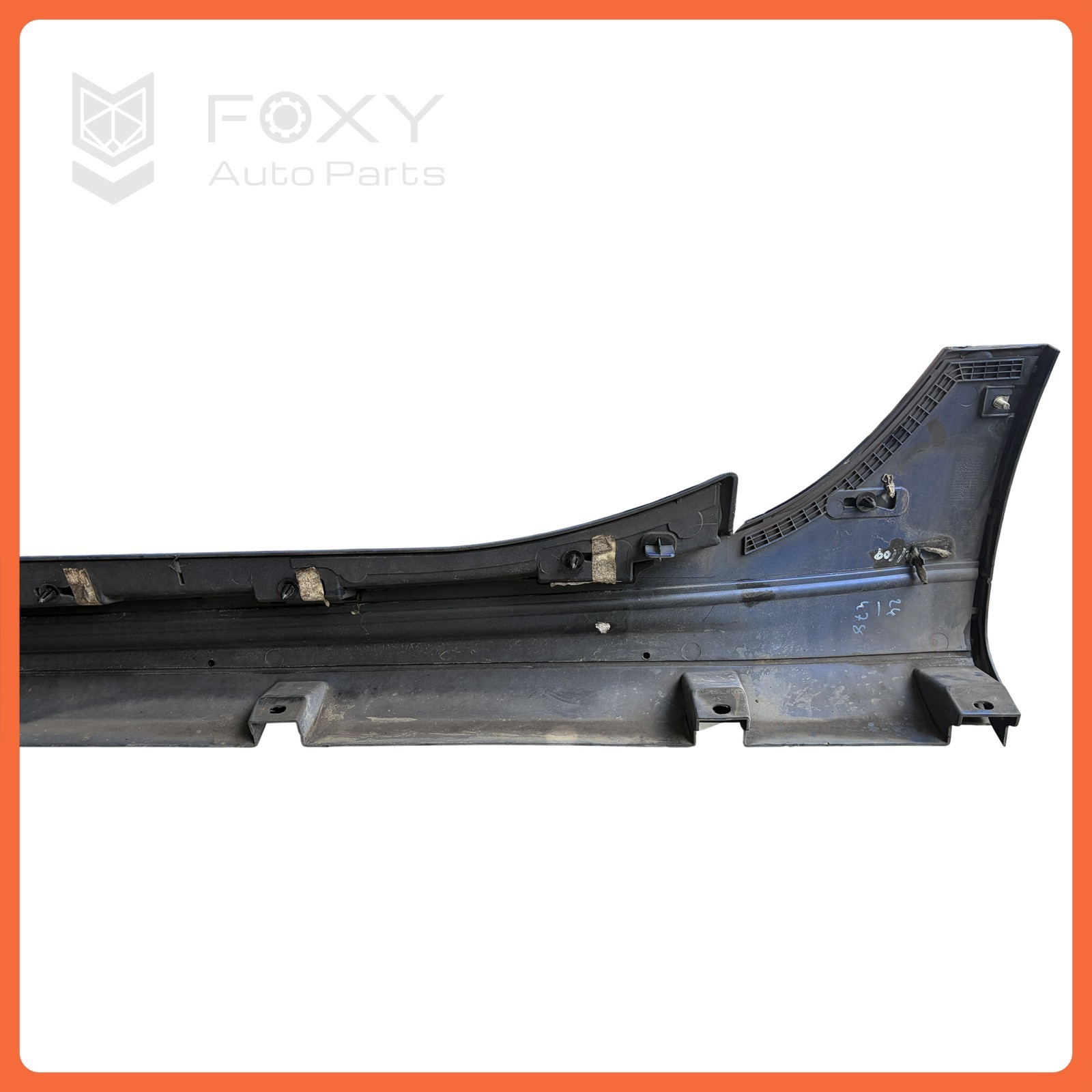Maserati Ghibli 2014-2021 Right Side sill trim