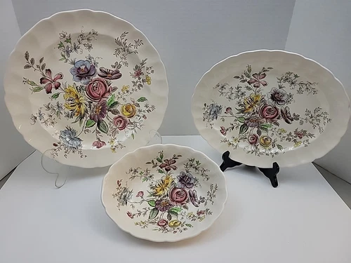 Vintage Johnson Brothers Sheraton 2 Serving Platters And Bowl