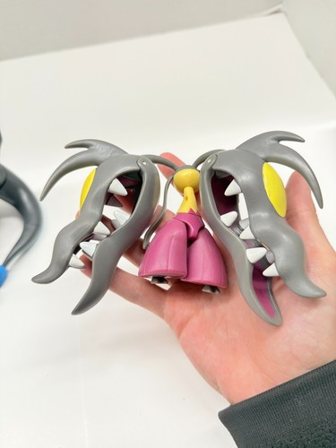 Pokemon Tomy Battle Figures Mega Charizard X & Mawile Lot of 2 (Missing Parts) - Picture 6 of 7