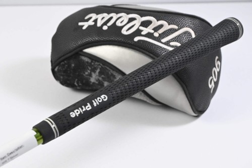 Titleist 905 T Driver / 9.5 Degree / Stiff Flex Aldila NV 65 Shaft - Picture 9 of 10