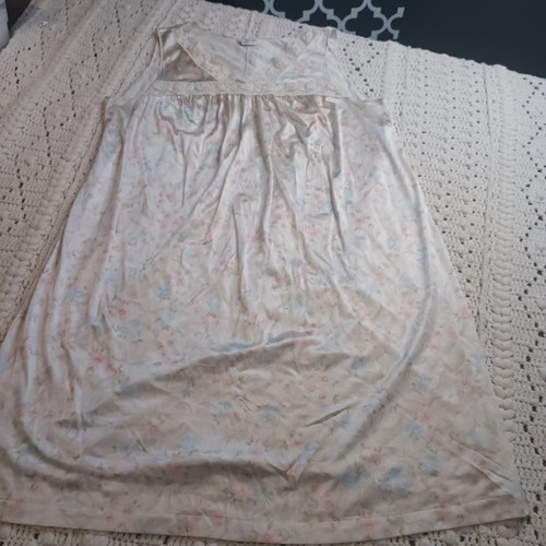 Vtg Vanity Fair Gown Midi SILKY Lace Womens L USA Made Floral Nighty Summer - Picture 4 of 11