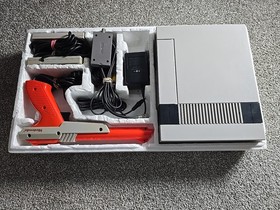 NES Action Set Nintendo Entertainment System Console CIB Complete In Box Mario 