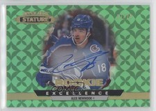 2021-22 Upper Deck Stature Rookie Excellence Green 13/25 Alex Newhook Auto 0c3