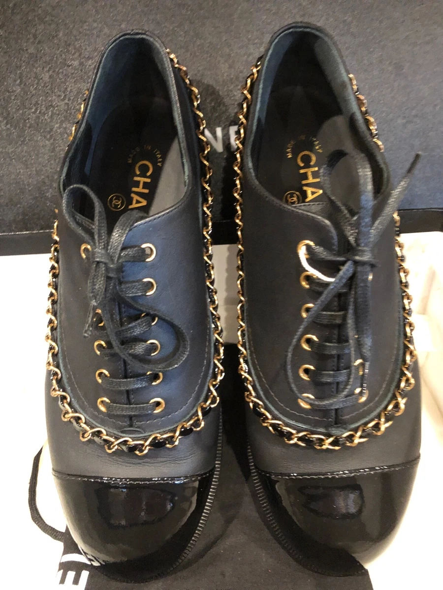 Chanel chain hotsell shoes