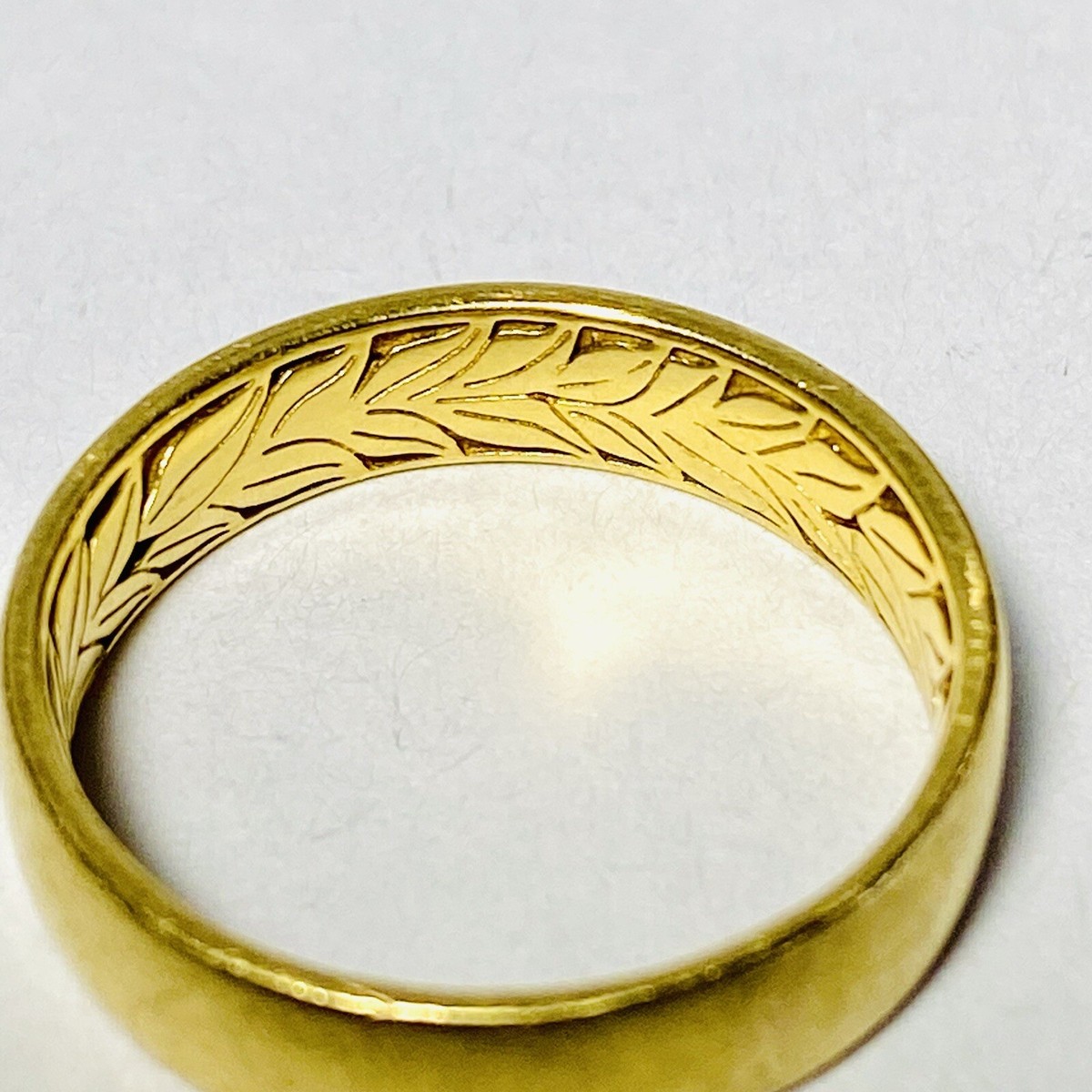 Na Hoku 18K Yellow Gold Maile Leaf 5mm Size 8.25 Men's