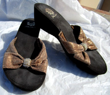 Yellow Box wedge slides sandals women size 6 pre-owned copper rhinestone accent